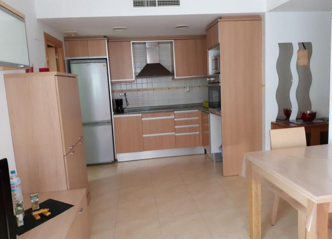 Apartamento En Segunda Linea De Mar, Wifi & A.C 克尤伯厄拉斯 外观 照片